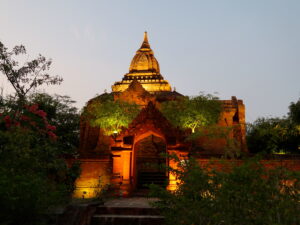 tempel-hotell-bagan