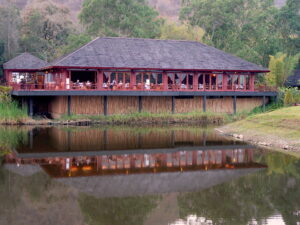 restaurant-pristine-lotus-resort-inle-lake