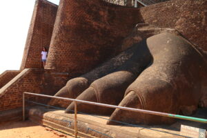 lejonporten-sigiriya-sri-lanka