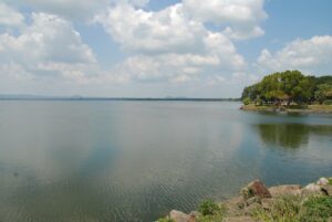 konstgjorda-sjoar-polonnaruwa-sri-lanka